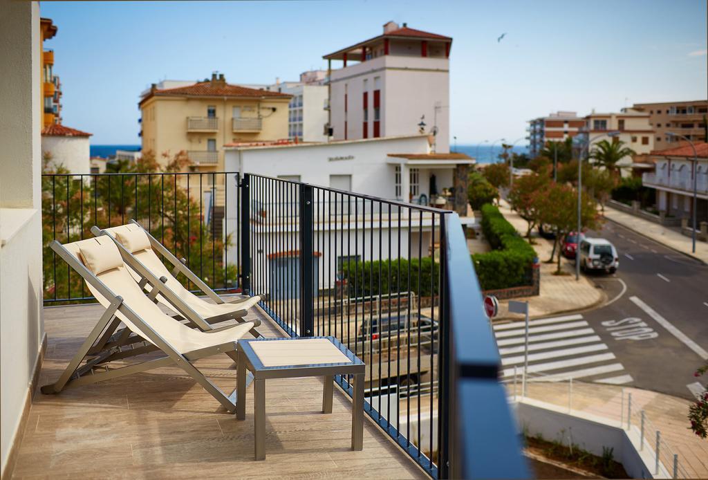 1935 Hotel Boutique & Apartments - Adults Only Росес Номер фото